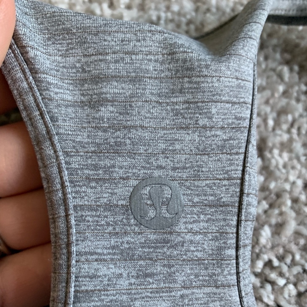 Lululemon tank top